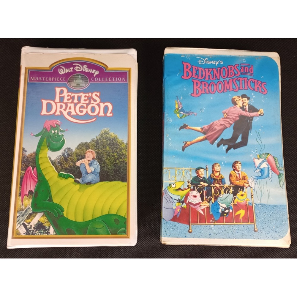 Lot of 2 Disney VHS Clamshell Video Tapes Pete's Dragon Bedknobs & Broomsticks